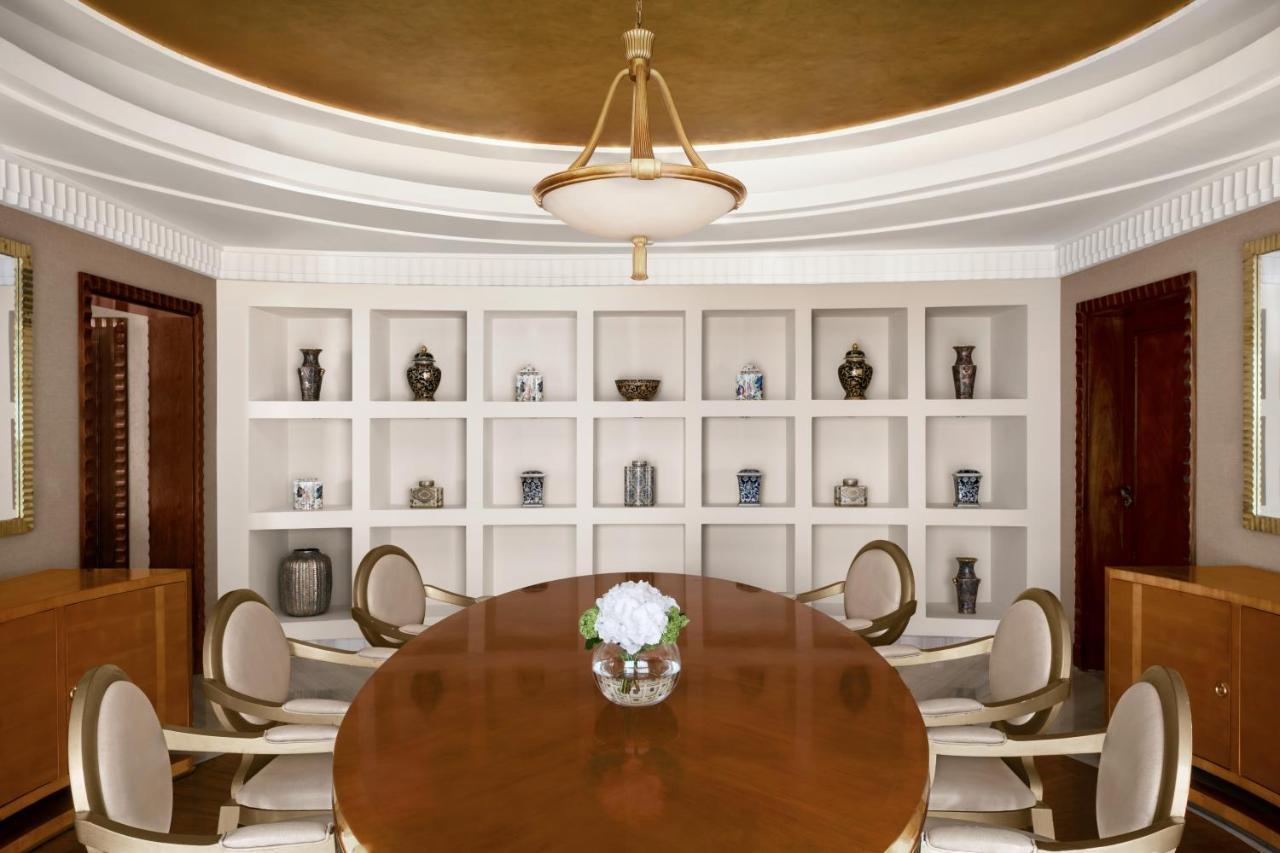 Intercontinental Riyadh By Ihg Eksteriør bilde The interior of the 2010 White House redesign
